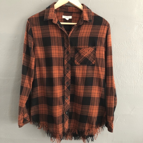 beachlunchlounge Tops - Beach Lunch Lounge Flannel Shirt Frayed Black S